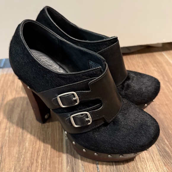 UGG Illana Calf Hair Leather Platform Heels - Picture 1 of 8